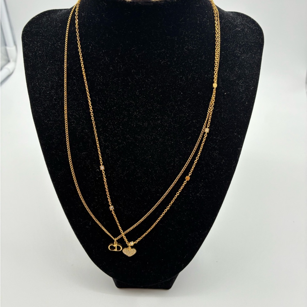 Christian Dior Gold Double-Layered Necklace with Heart and Logo Charms - Picture 3 of 7